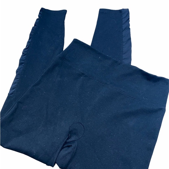 Assets by SPANX size large black leggings - Picture 1 of 3